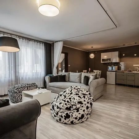 Apartment Dom Daleko Od Domu Kroscienko nad Dunajcem