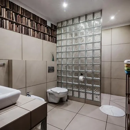 Dom Daleko Od Domu Krościenko