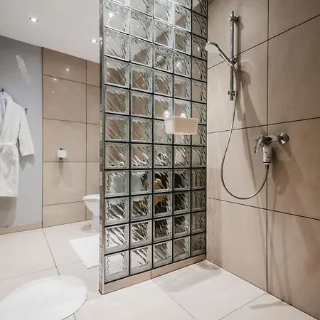 Dom Daleko Od Domu Krościenko